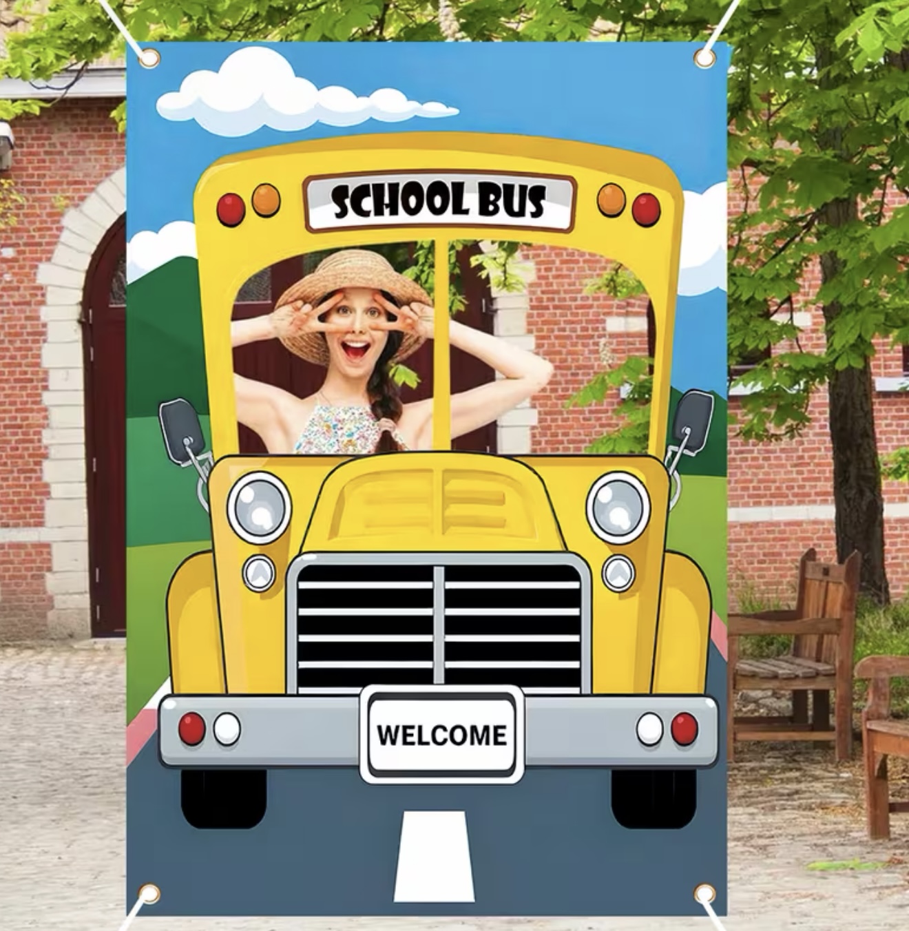 Yellow School Bus Selfie Frame - đánh giá và giá Photography Yellow