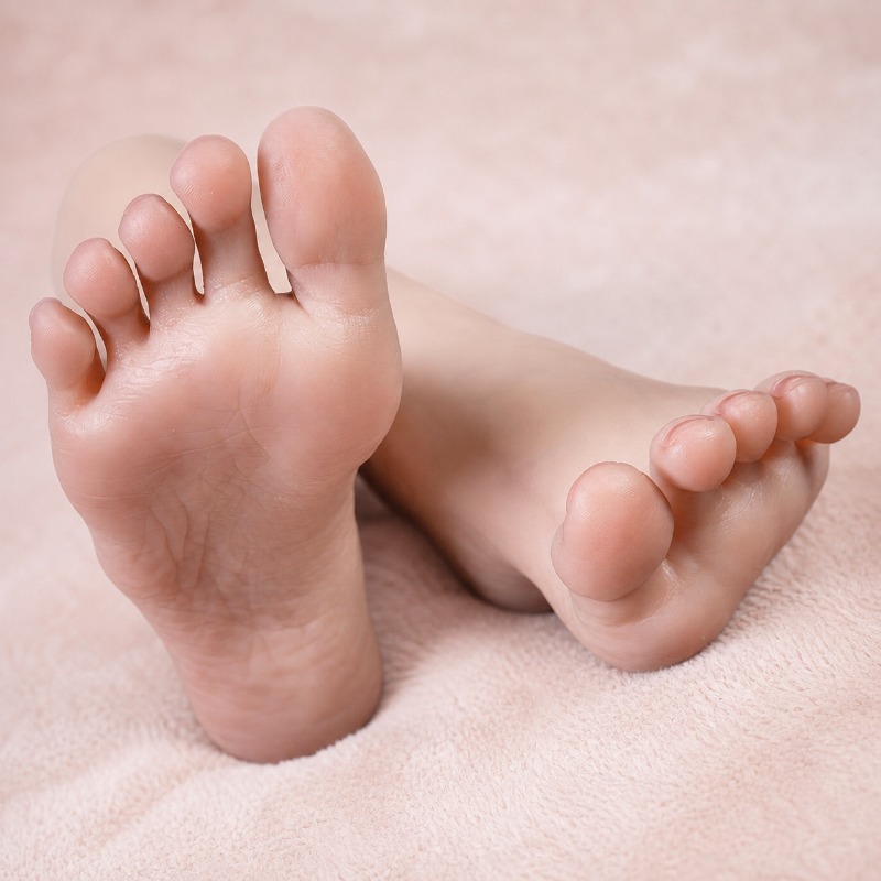 Lifelike Female Silicone Foot  - đánh giá và giá Photography Training